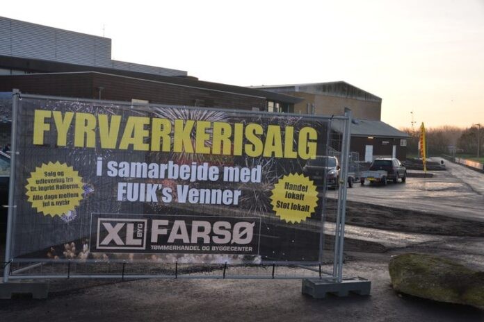 Fyrvrkerisalg-XLByg-og-FUIK